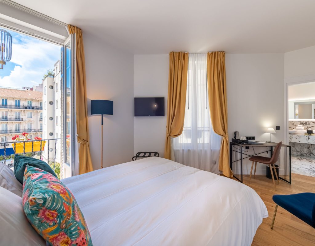 Chambres-Premium blanche Nice